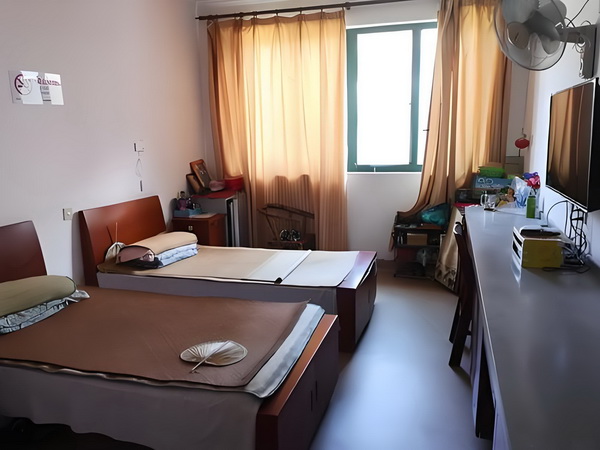 深圳高校毕业生能入户深圳吗_陈梦与演员任嘉伦一起打乒乓球，两人系发小+队友 任嘉伦一起消息中说
